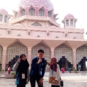 visit-to-masjid-putra-putrajaya