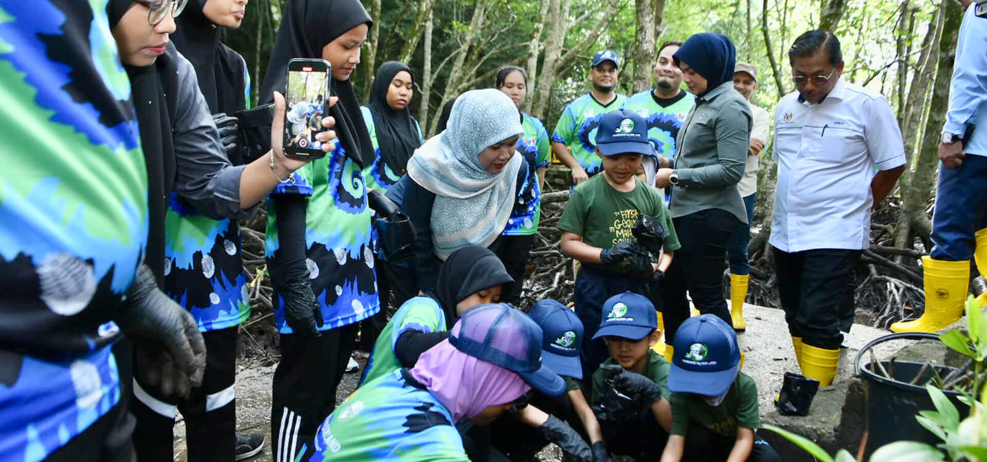Mangrove-ing Our Land Programme